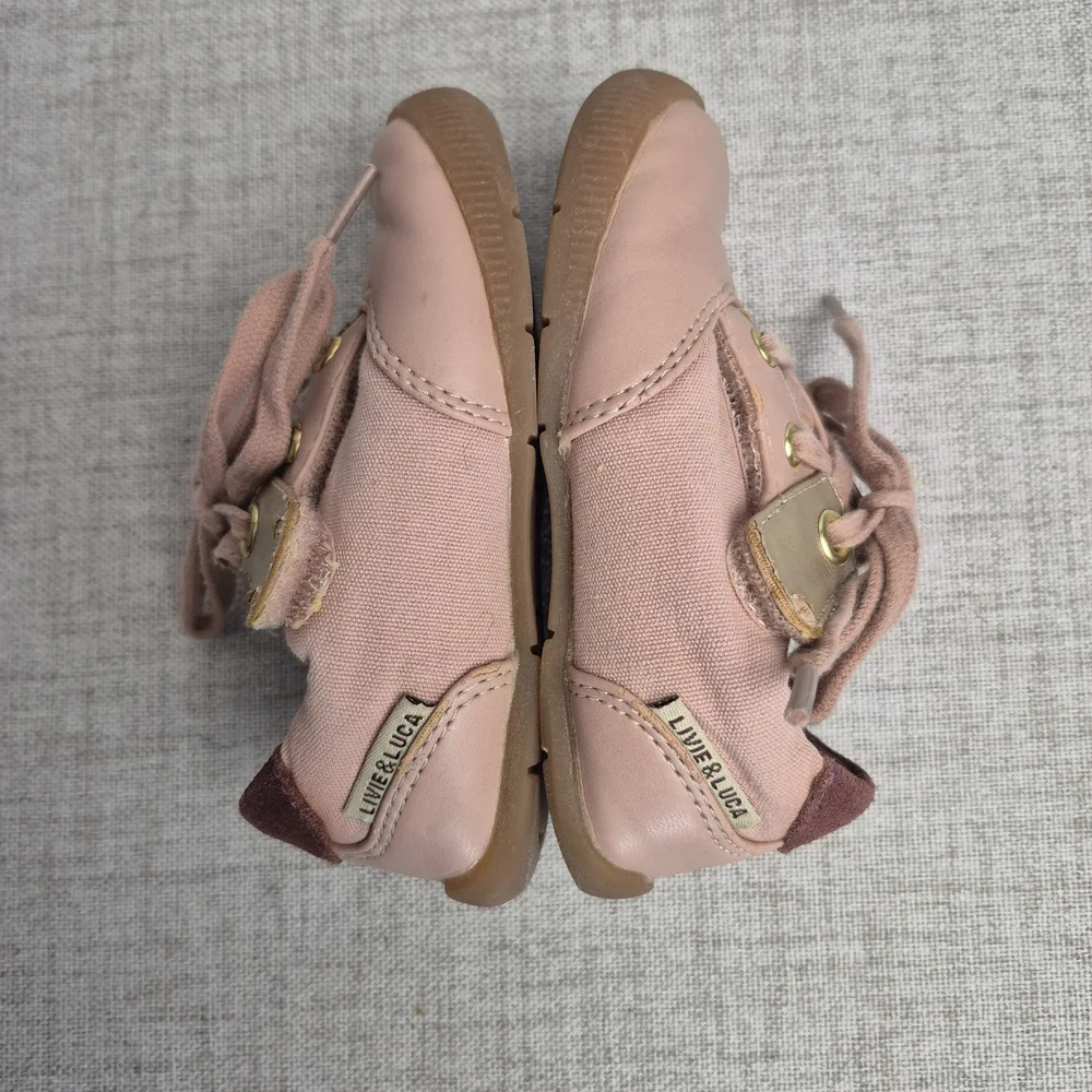 ​Livie & Luca Pink Canvas & Leather Sneakers - Gold Metallic Accent - Size 5M